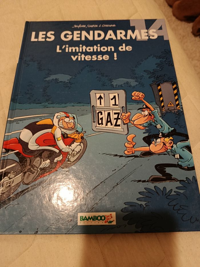 Les gendarmes 14
