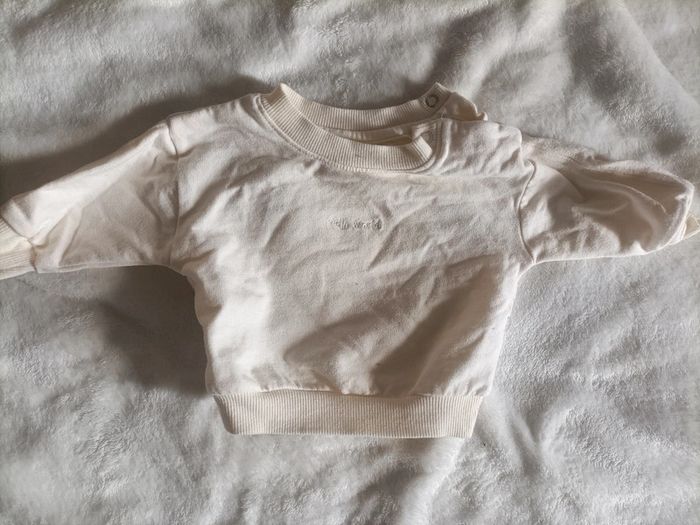 Lot 3 mois fille – doux et pratique pour les premiers mois - photo numéro 3