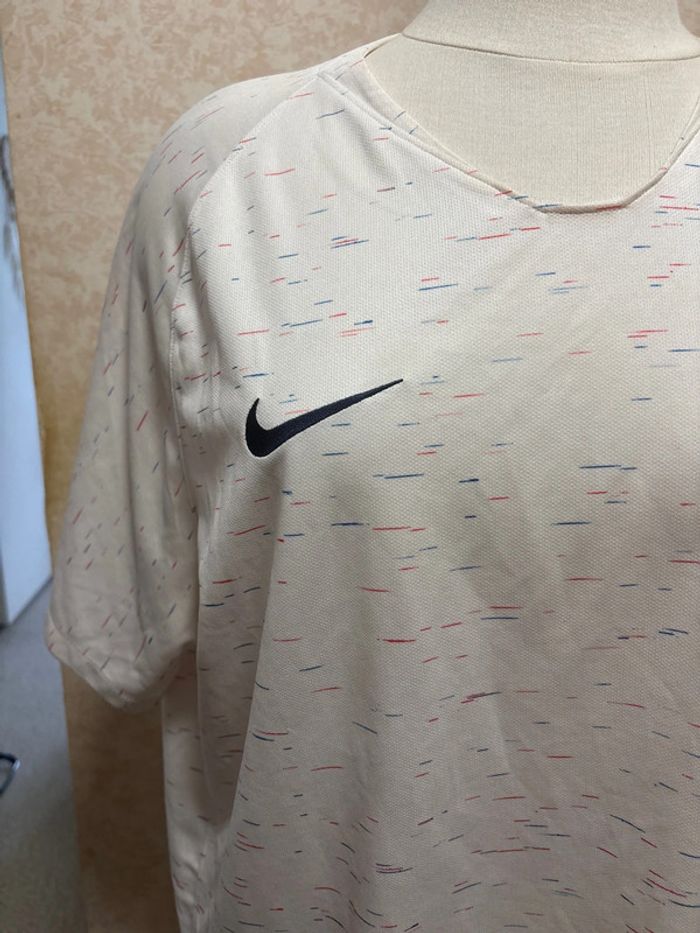 • Maillot France Away 2018 Nike Authentic (Version Joueur) XXL - photo numéro 2