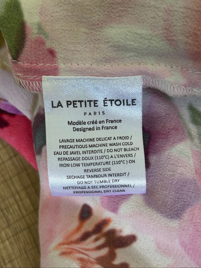 Robe fleurie à manches longues la petite étoile taille 1 jamais portée - photo numéro 10