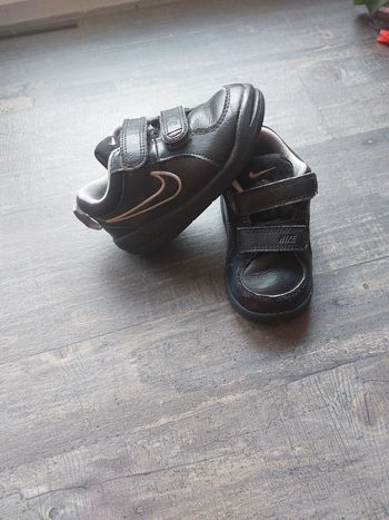 Basket taille 22