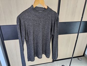 Pull taille M  prima
