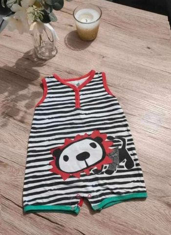 Barboteuse  12 mois  petit béguin