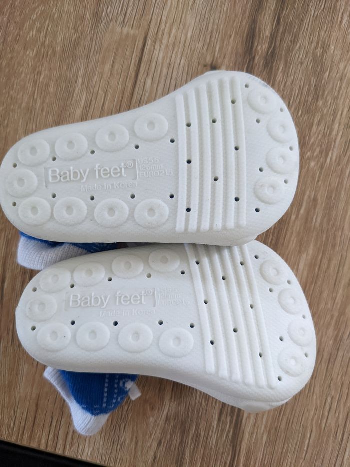 Chaussons souples neufs Baby feet 21 - photo numéro 5