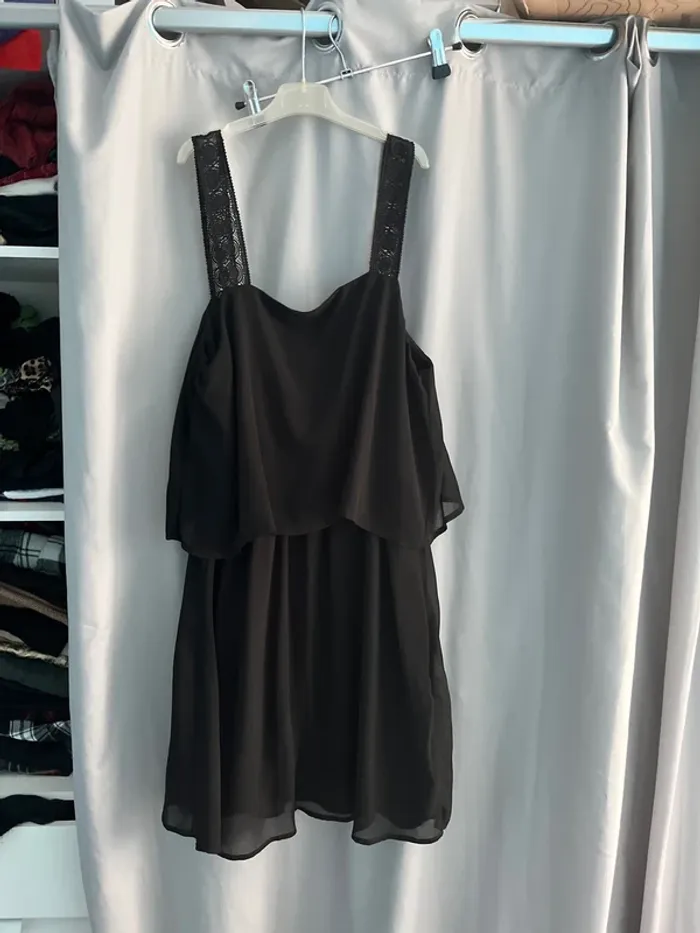 Robe Women only