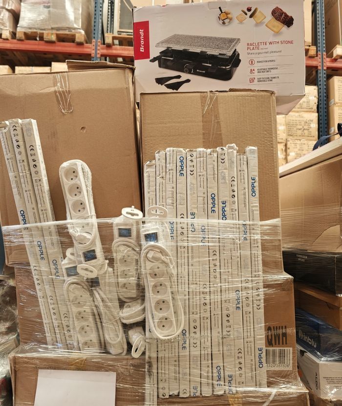 Box mystere liquidation de stock NEUF à-90% Produit bébé 🚼 - photo numéro 2