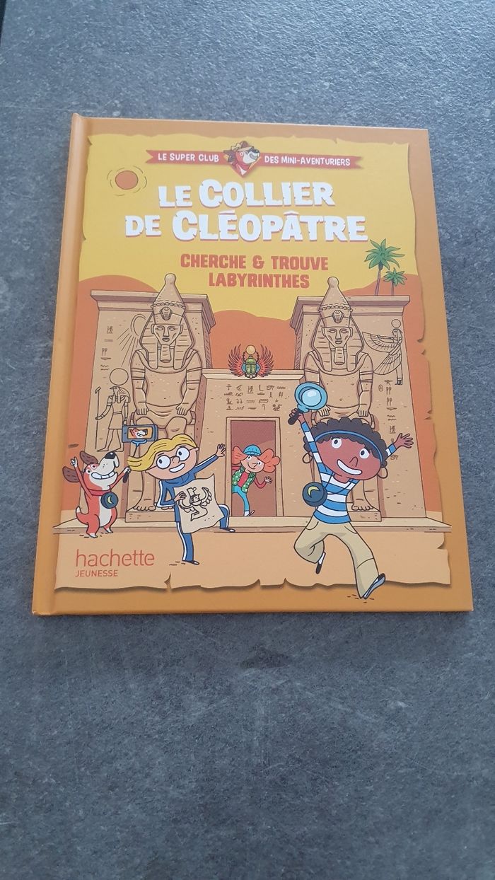 Le collier de Cléopâtre