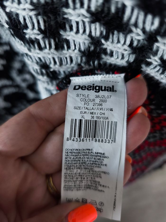 Superbe gilet Desigual - photo numéro 6