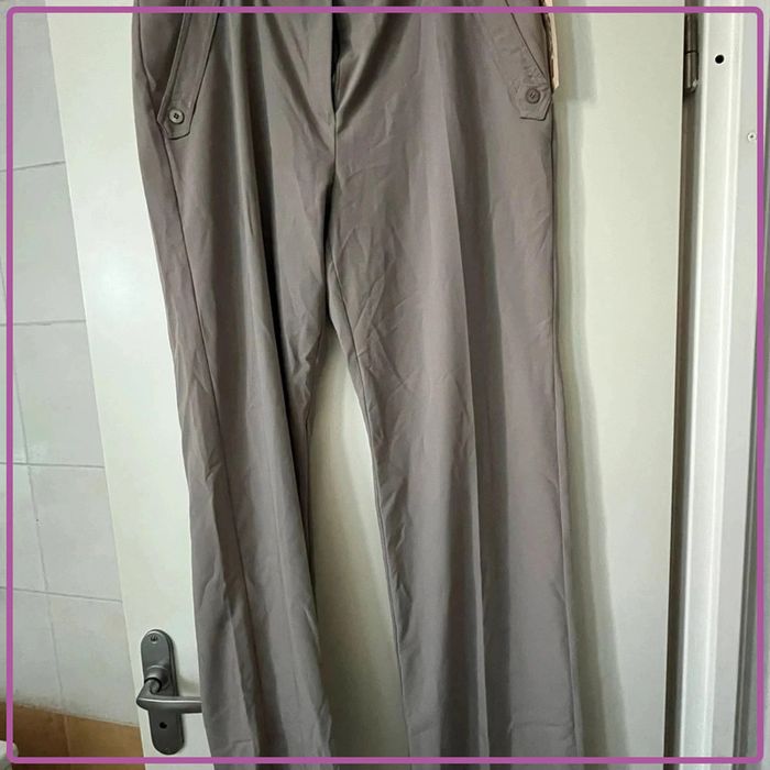Pantalon habiller taille 46 couleur gris marron clair