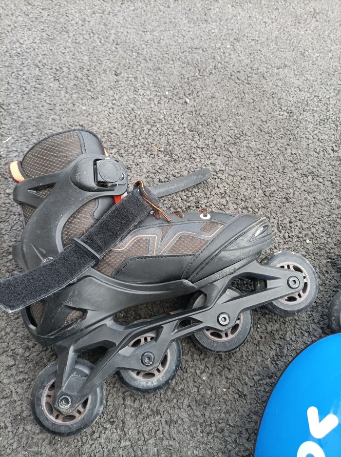 Rollers enfant + protection - photo numéro 2