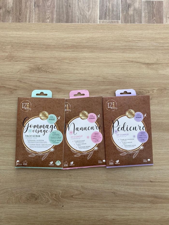 Izi Beauty lot de 3 kits beauté neuf