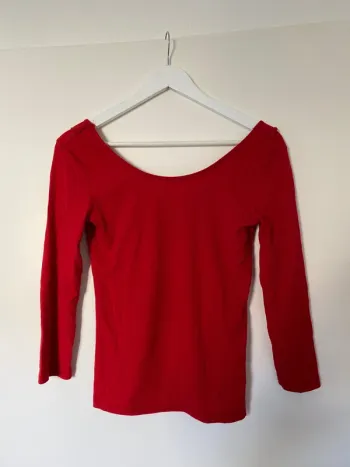 Top rouge