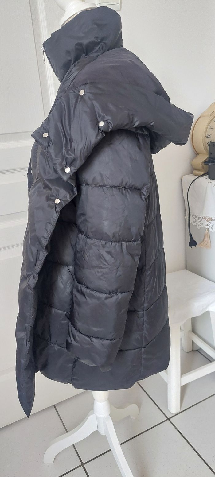 Doudoune a capuche très
chaude Stradivarius Taille M - photo numéro 9