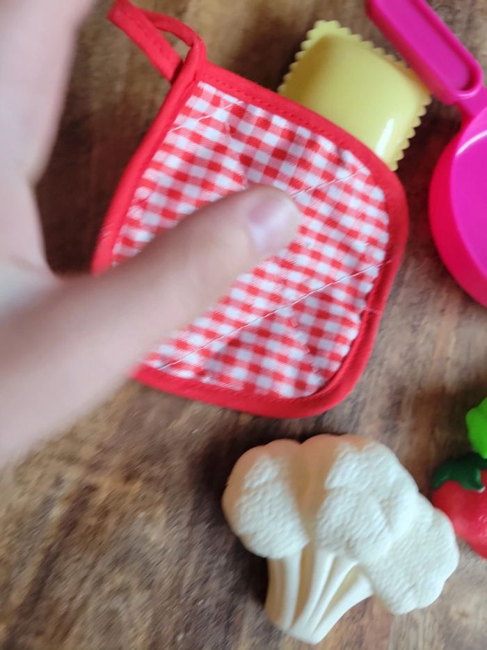 Lot en vrac dînette avec poile ravioli fraise poireau choux etc - photo numéro 7