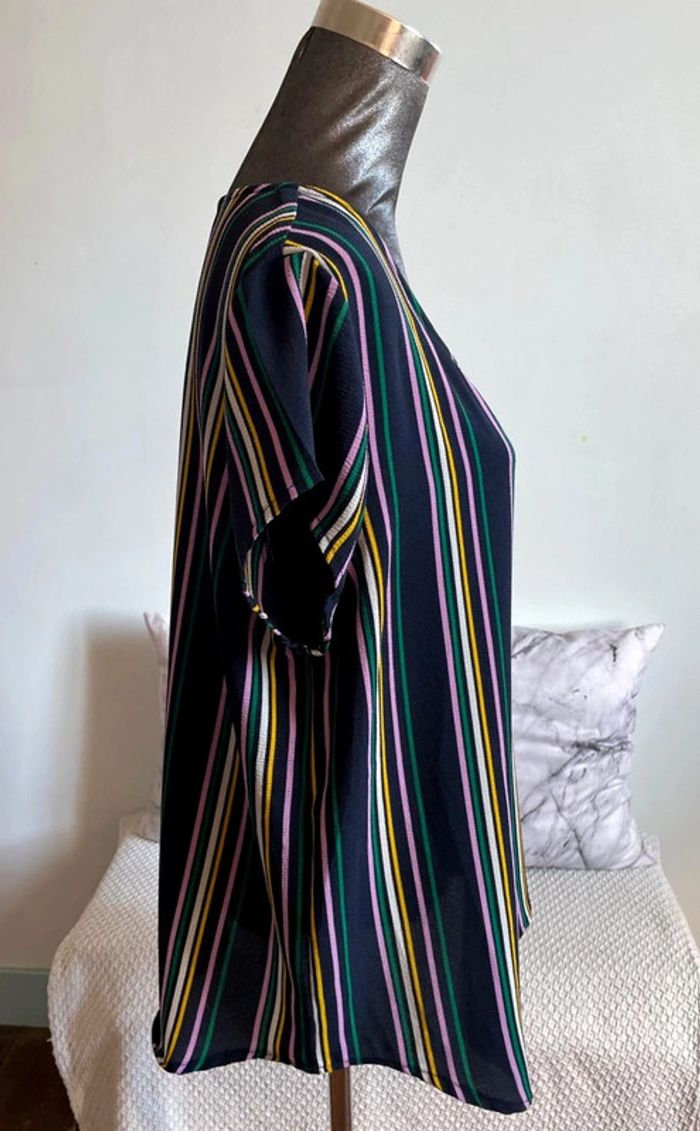 Belle blouse rayée. - photo numéro 3