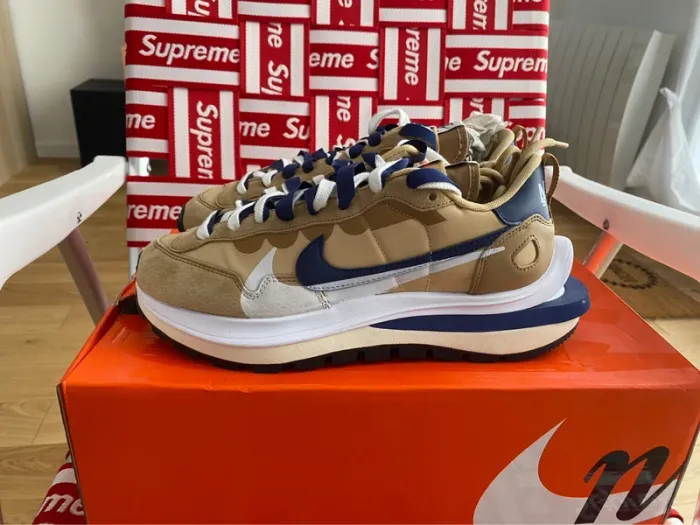 Nike Vaporwaffle sacai Sesame Blue Void - photo numéro 2