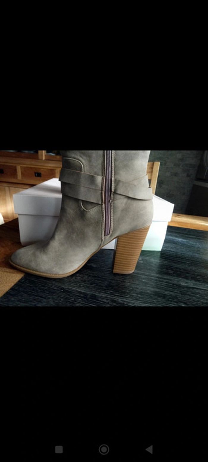 Bottes hautes daim beige - photo numéro 5