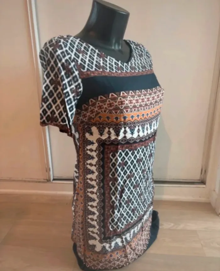 Robe femme taille : 38 📦 - photo numéro 2