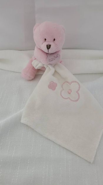 Doudou ours rose mouchoir fleurs babynat