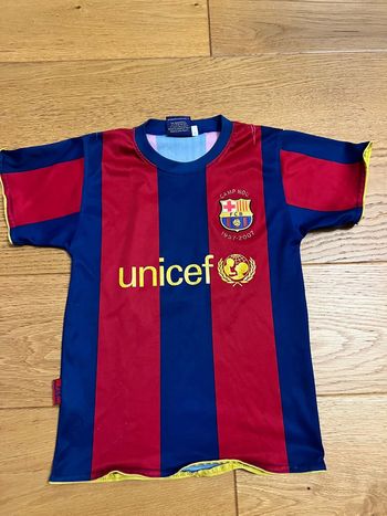 Tee shirt FCB 6 ans