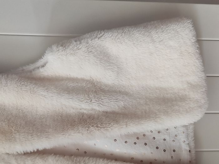 Gilet sans manches fille fausse fourrure fille 8 ans - photo numéro 4