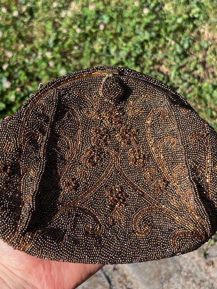 Petit sac  bronzé / marron en perles De Beynal années 1960/1970 - photo numéro 8