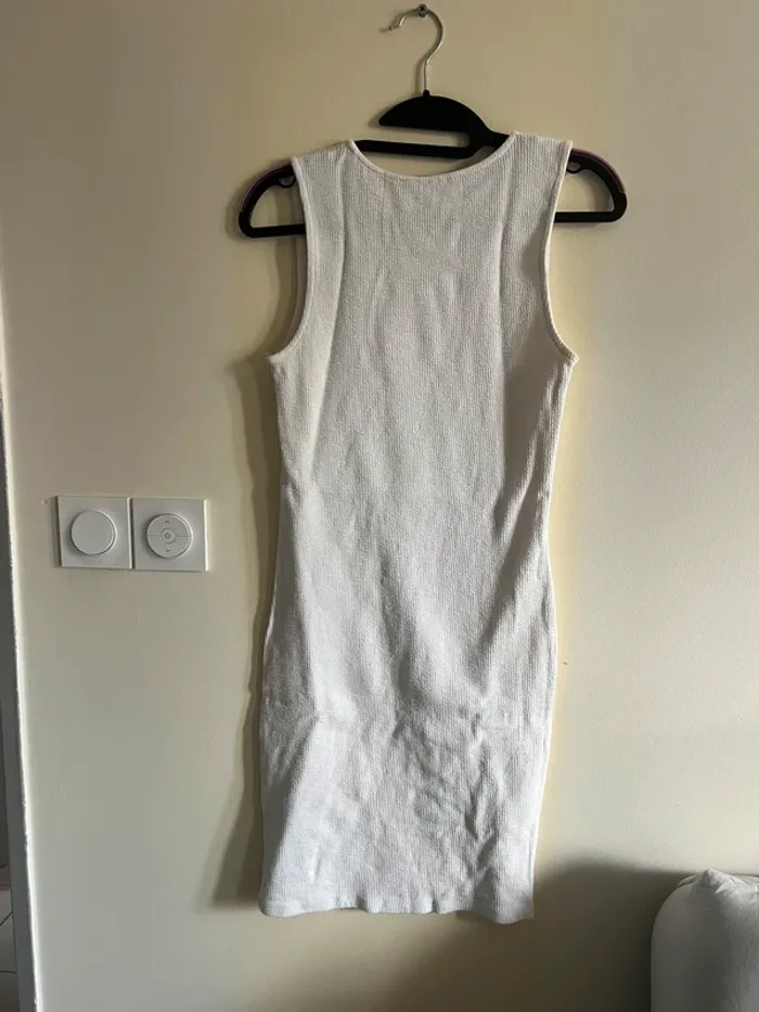 Robe blanche - photo numéro 3