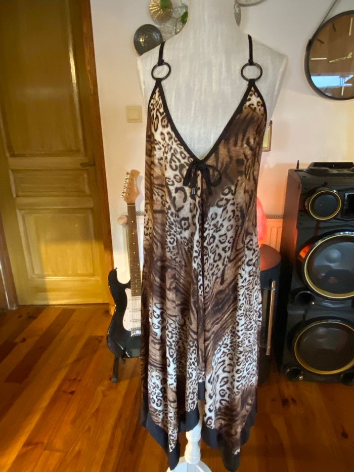 Robe longue imprimé animal – Breakout