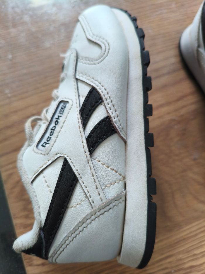 Reebok Classic enfant – Baskets blanches taille 25 - photo numéro 3