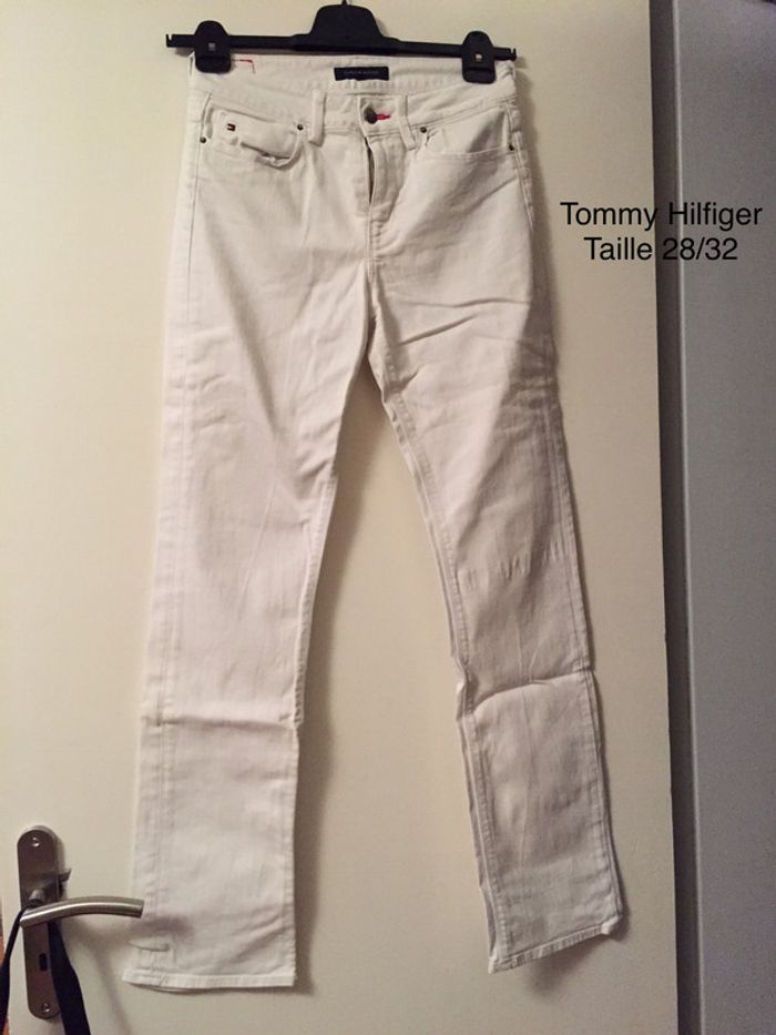 Jeans Tommy Hilfiger blanc Taille 28/32