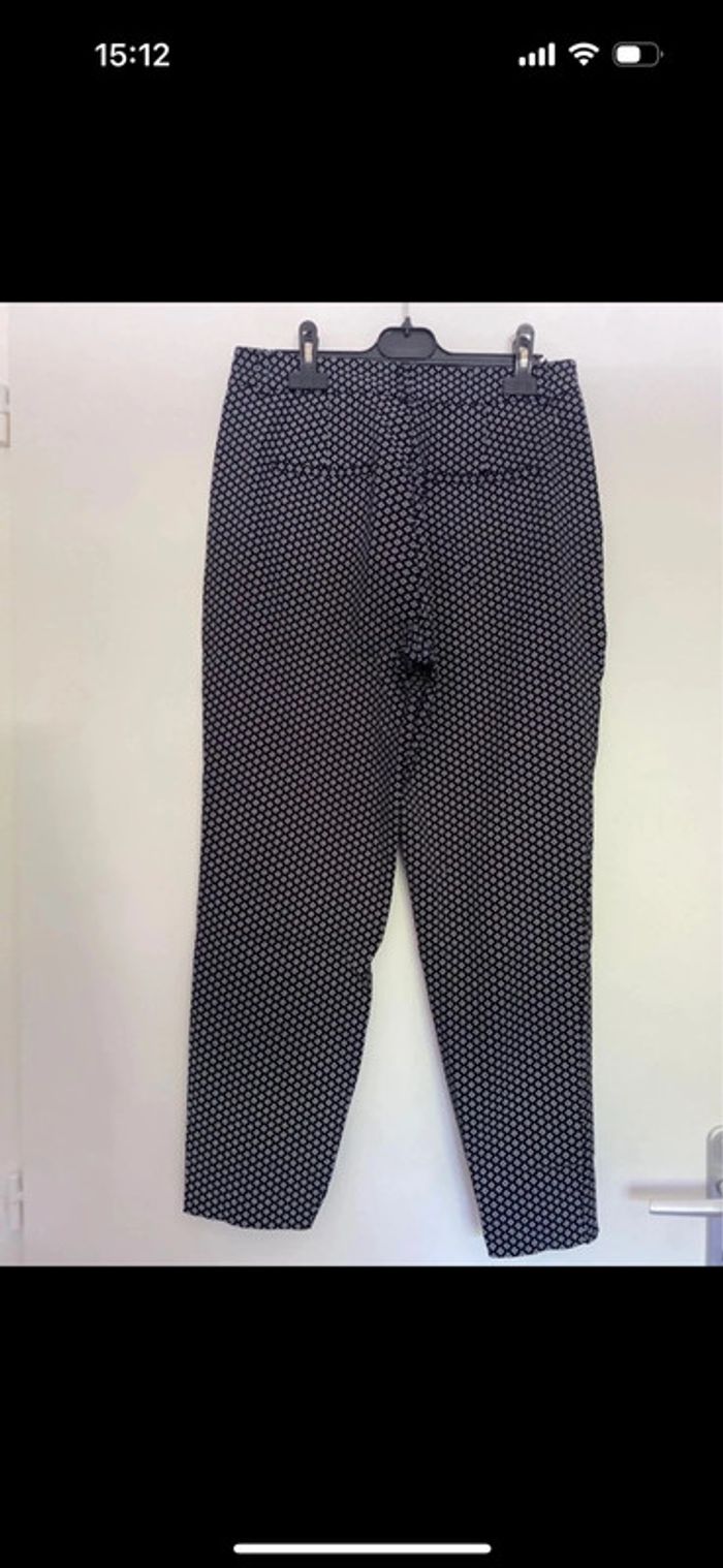 Pantalon noir petits motifs blanc - photo numéro 3