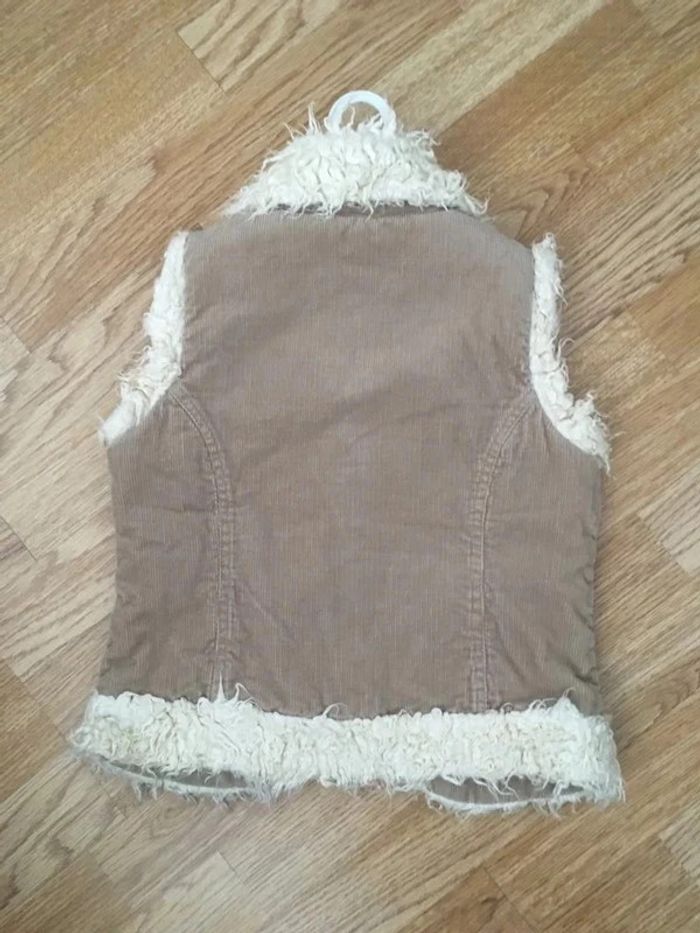 Gilet sans manches, taille 116 - photo numéro 2