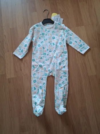 Pyjama minions mixte taille 24 mois