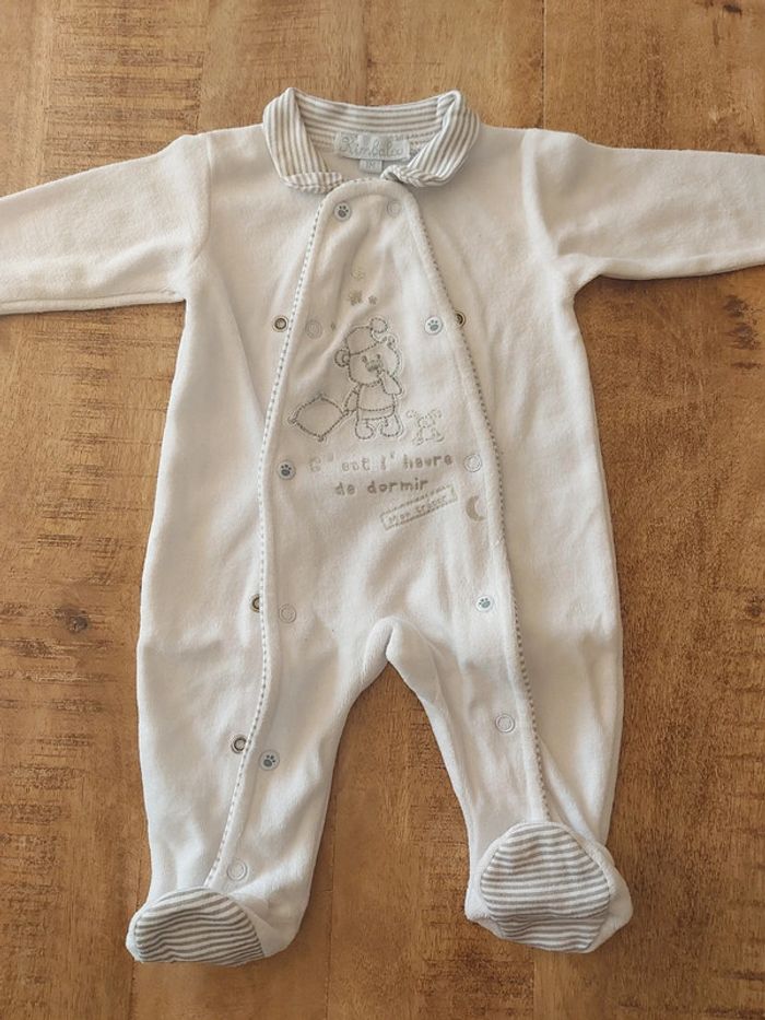 Lot bébé 1 mois - photo numéro 8