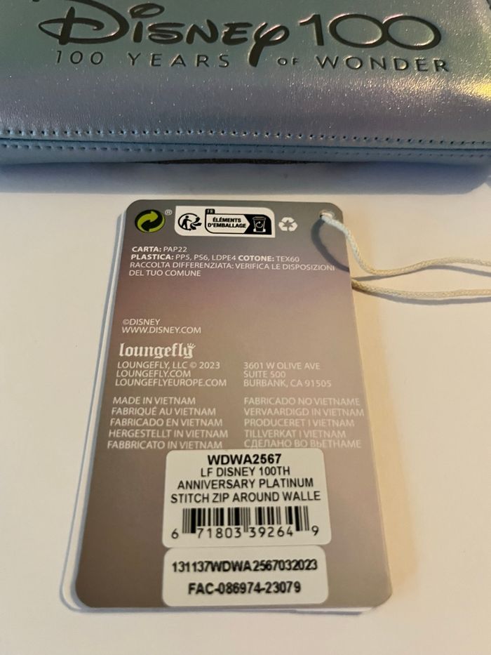 Portefeuille Loungefly Disney 100 Stitch - photo numéro 7