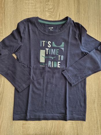 Tee shirt