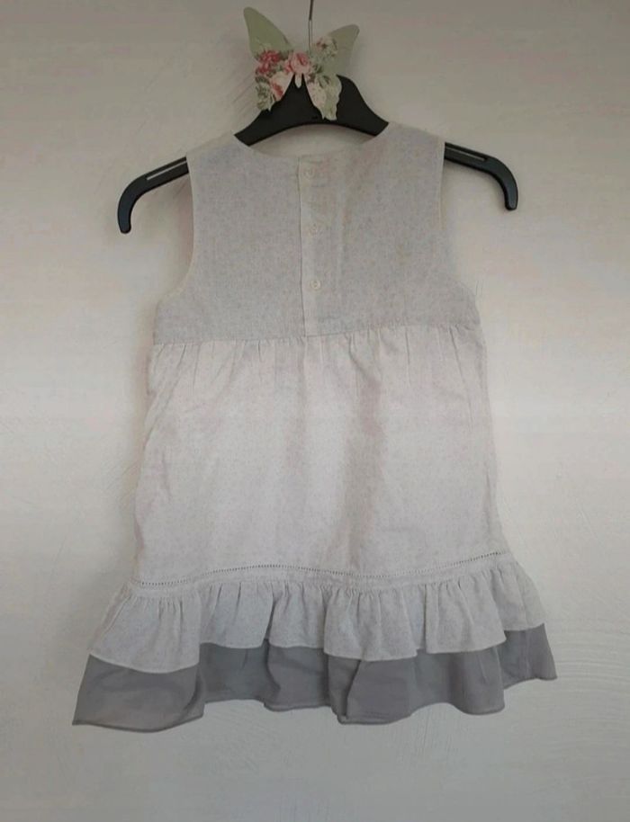 Robe ete ecru grise kiabi 5 ans - photo numéro 2