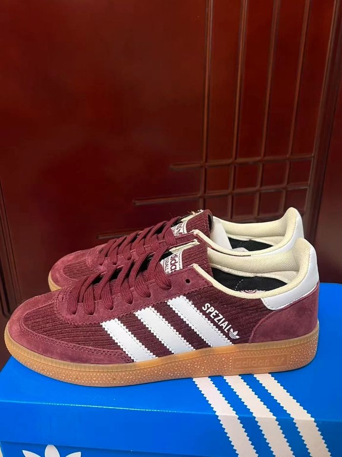 Nouveau Adidas Handball Spezial Bordeaux Taille 37 - photo numéro 2