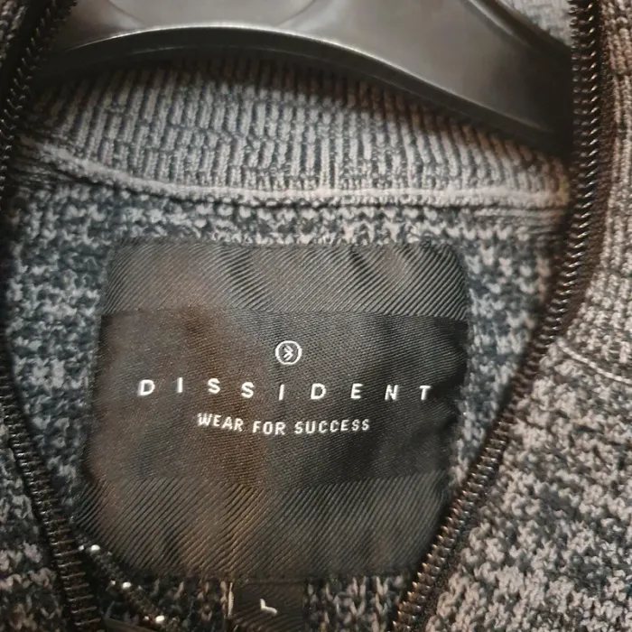 Magnifique Pull homme gris chiné  col montant Taille L Dissident - photo numéro 5