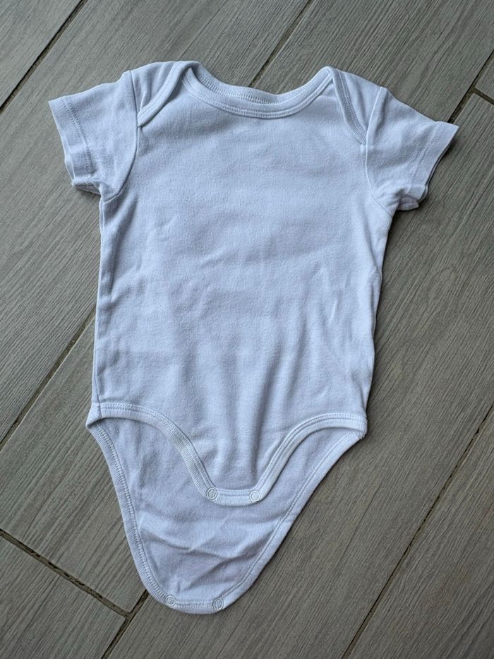 Body 12 mois fille 🧒 - photo numéro 3