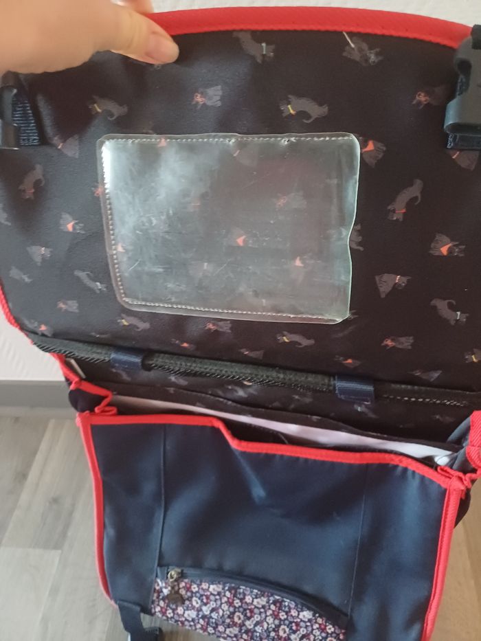 Cartable - photo numéro 3