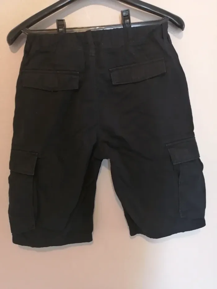 Short cargo noir 11/12 ans LOGG H&M - photo numéro 2