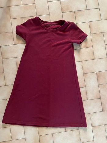 Robe bordeaux manches courtes