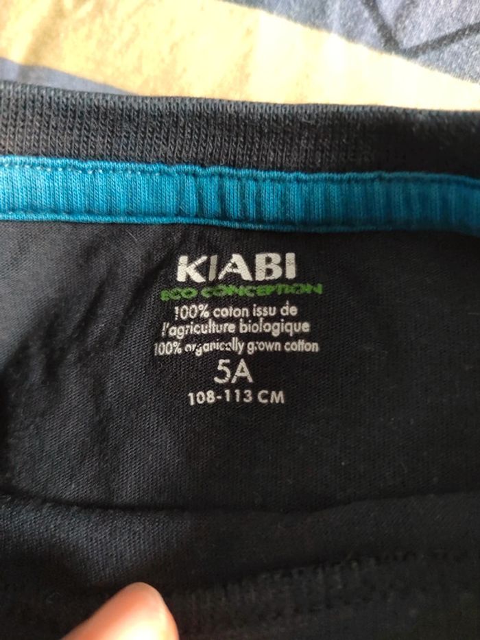 Lot de 2 tee-shirts ML kiabi 5 ans - photo numéro 5