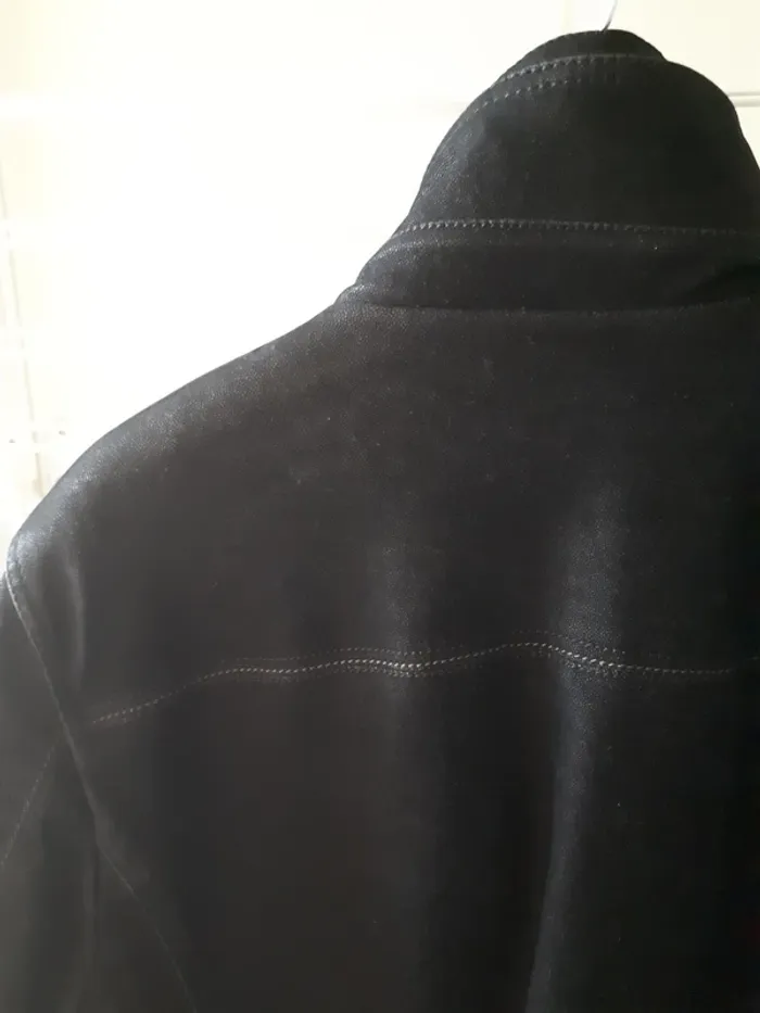 Veste, manteau homme Suedine Armand Thiery - photo numéro 4