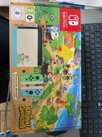 Nintendo switch édition animal crossing