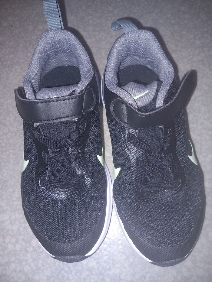 Basket nike garçon révolution 7 - photo numéro 2