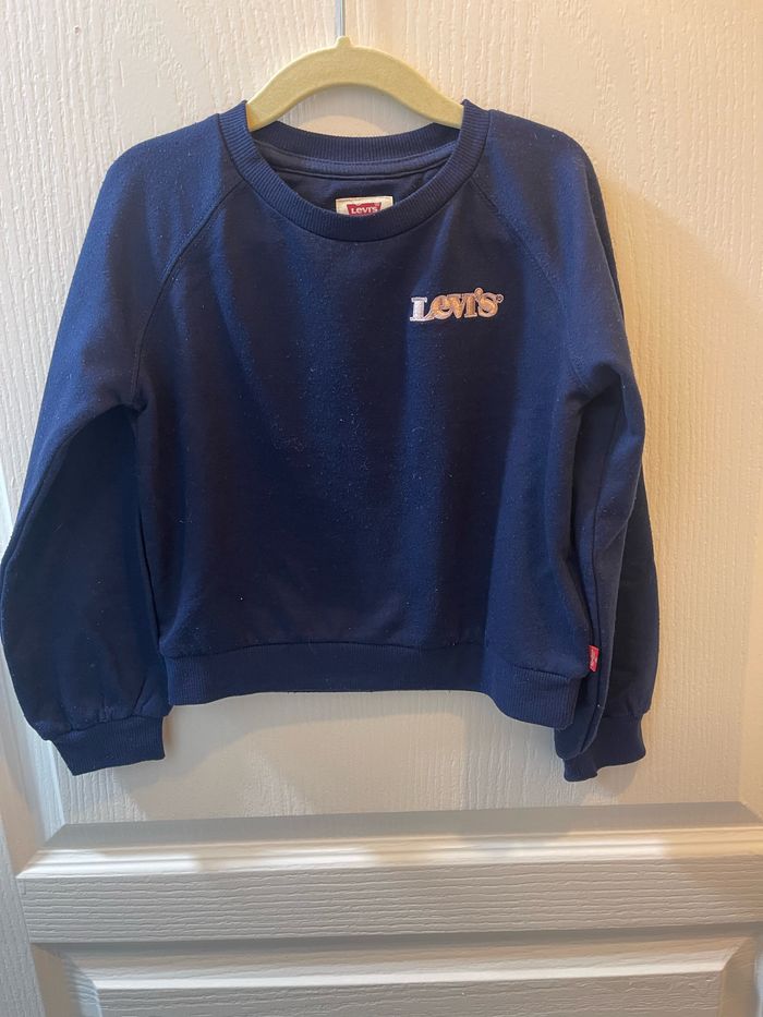 Pull Lévis 5ans