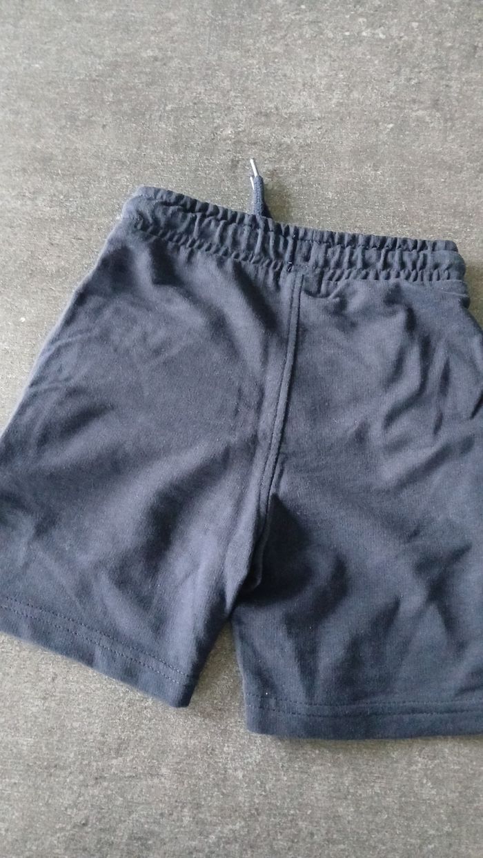 Shorts 4 ans - photo numéro 7