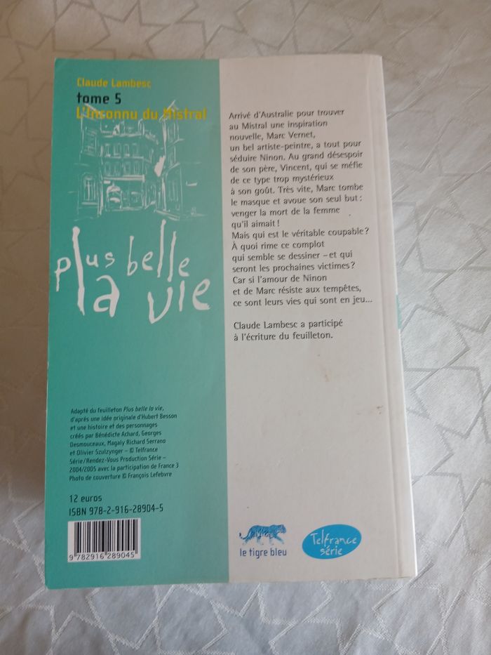 Lot livres Plus Belle la vie tome 1 a 5 - photo numéro 6